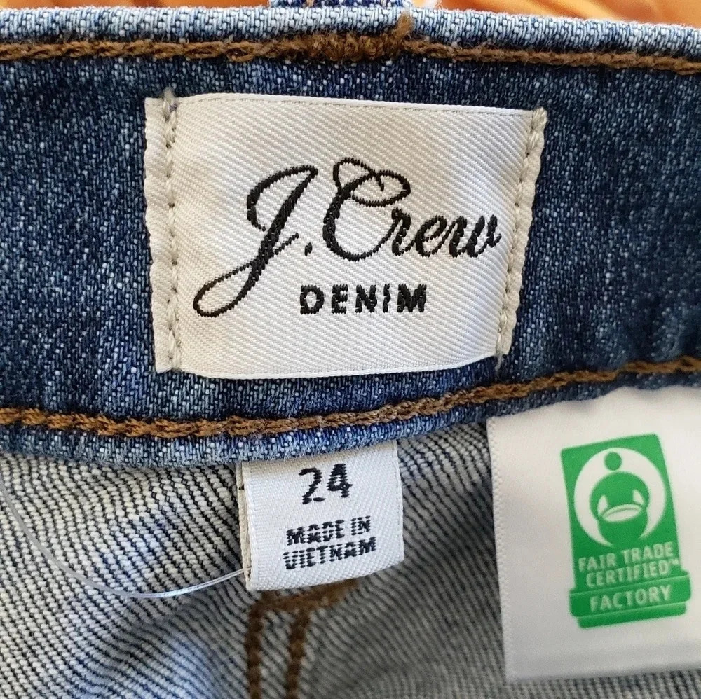 J. Crew High -Rise short size 24 - Picture 6 of 8
